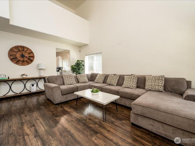 House for sale in Spanaway, Washington
