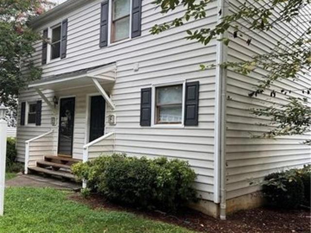 Condo for sale in Clemmons, North Carolina