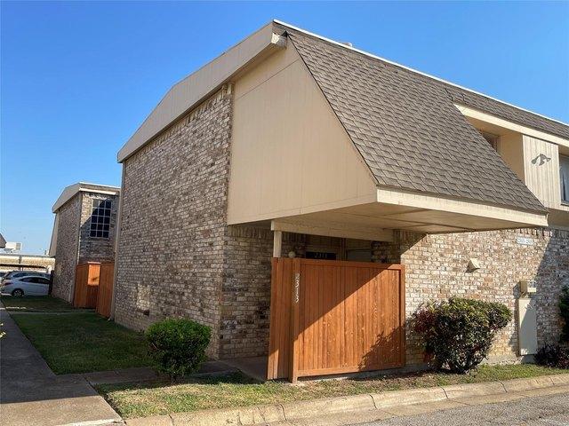 Condo for sale in Richardson, Texas