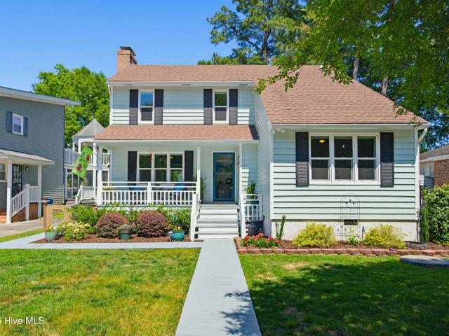 House for sale in Hallsboro, North Carolina