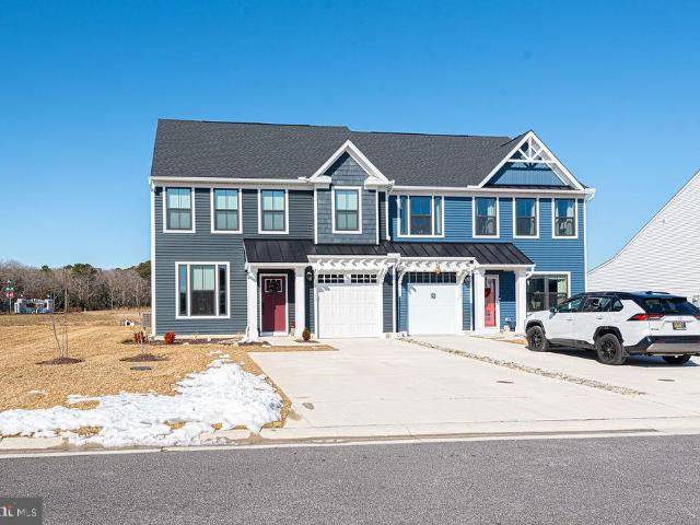 Condo for sale in Delaware