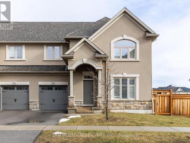 Condo for rent in Oakville