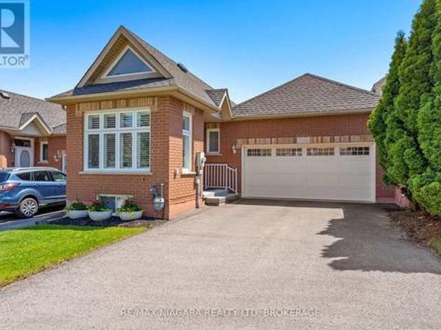 House for sale in Niagara, Ontario