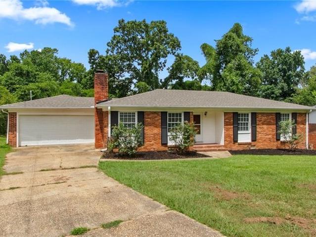 House for sale in Alberta, Alabama