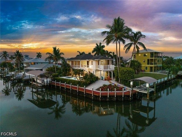 House for sale in Bokeelia, Florida