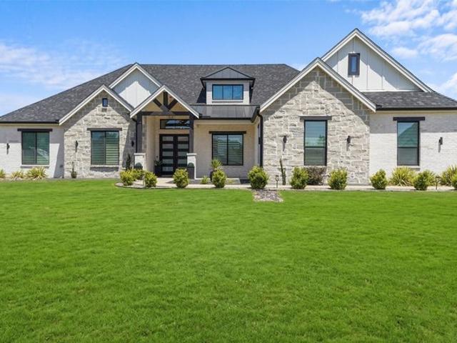 House for sale in Hunt, Texas