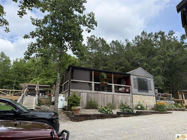 House for sale in Bonnieville, Kentucky