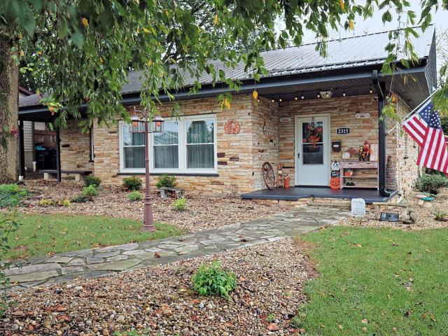 House for sale in Bedford, Lawrence County