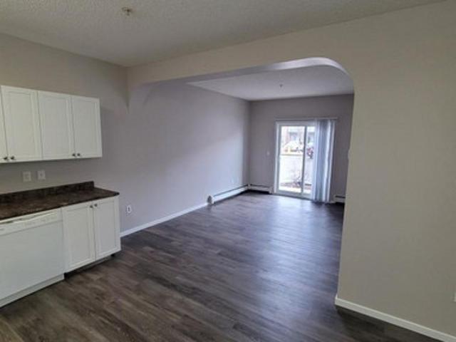 Apartment for rent in Wedgewood, Alberta