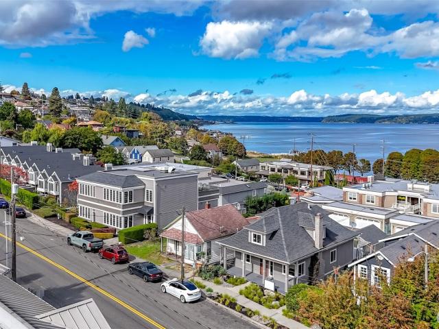 Commercial for sale in Tacoma, Washington
