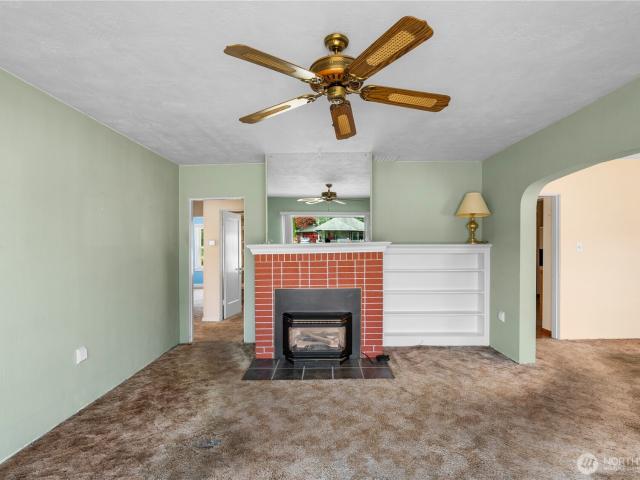 House for sale in Aberdeen, Washington