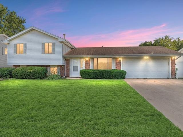 House for sale in Illinois