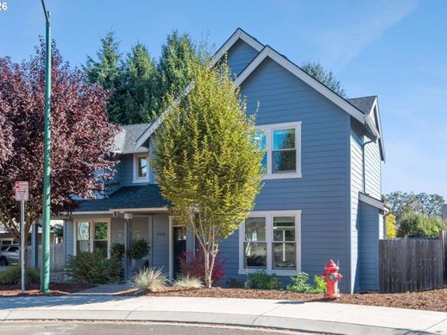 House for sale in Forest Grove, Washington County