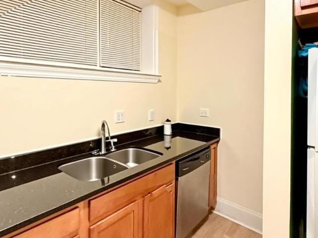 Condo for sale in Chicago Park, Illinois