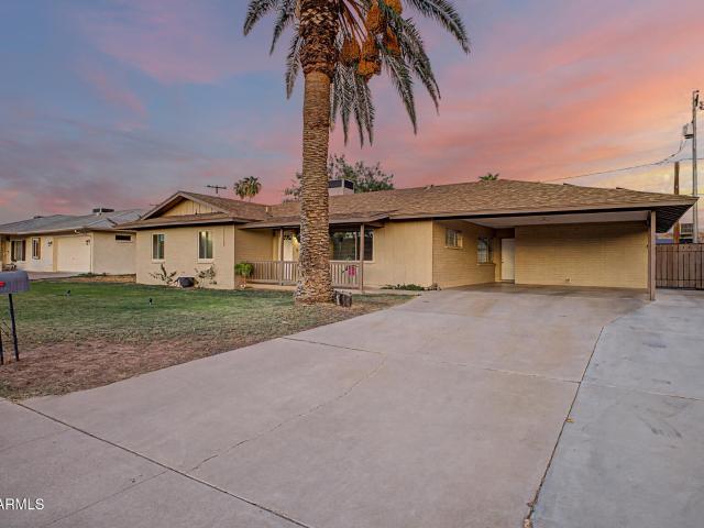 House for sale in Laveen, Arizona