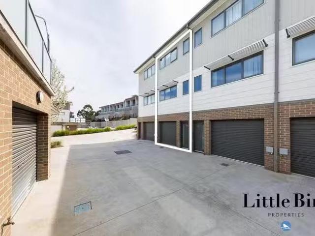 House for rent in Lawson, Australian Capital Territory