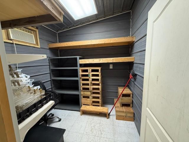 Commercial for sale in Tennessee