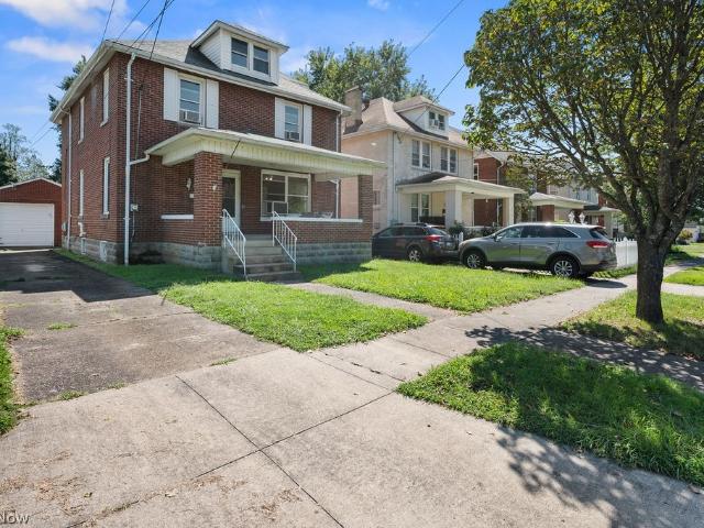 House for sale in North Parkersburg, Parkersburg