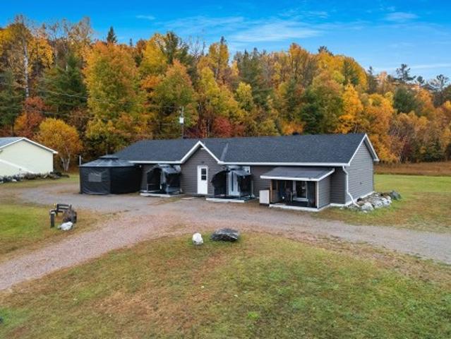 House for sale in Schwartz, Thorne