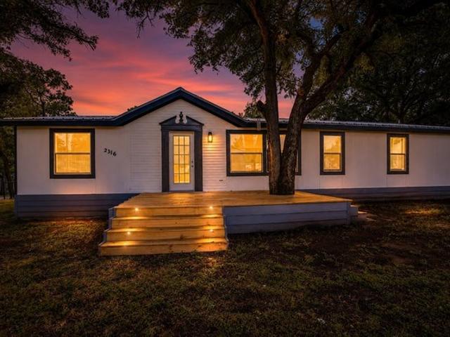 House for sale in Mineral Wells, Texas