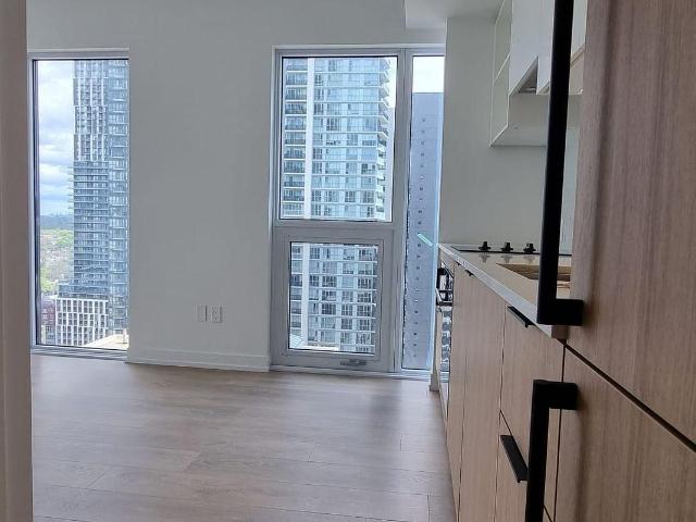 Condo for sale in Toronto, Golden Horseshoe