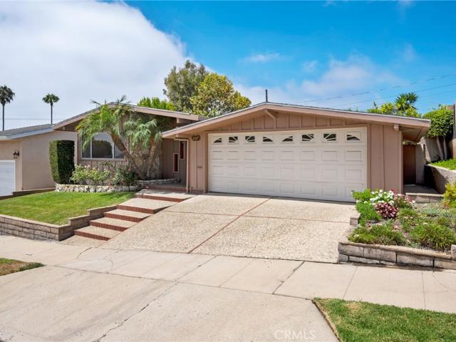 House for sale in Canoga Park, California