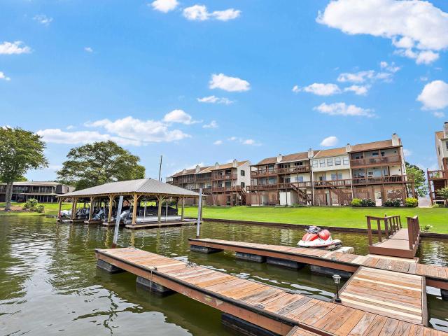 Townhouse for sale in Cropwell, Alabama