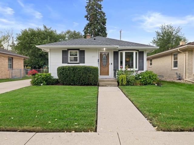 House for sale in Racine, Wisconsin