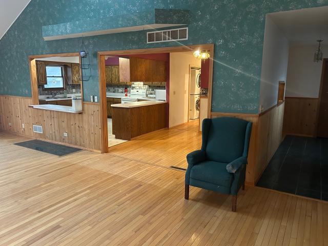 House for sale in Crest Hill, Illinois