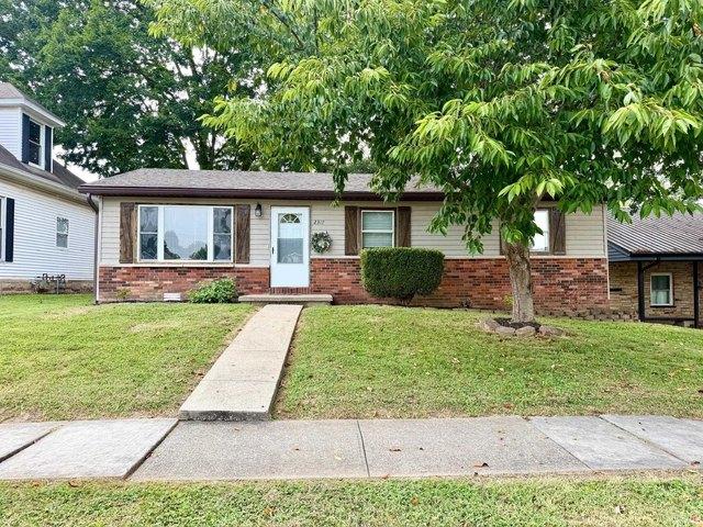 House for sale in Bedford, Indiana