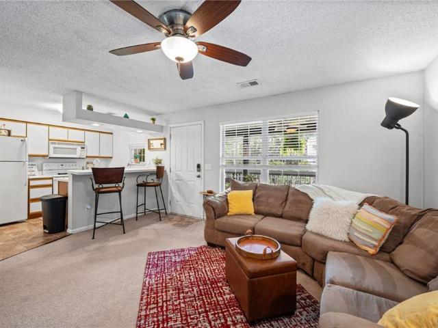 Condo for sale in Gladstone, Missouri