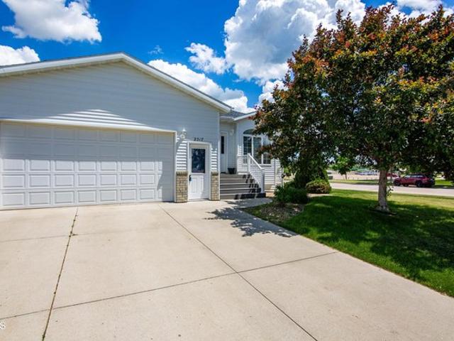 Townhouse for sale in Bismarck, North Dakota