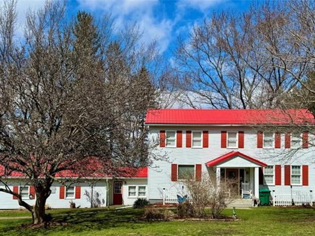 House for sale in Crawford, Pennsylvania