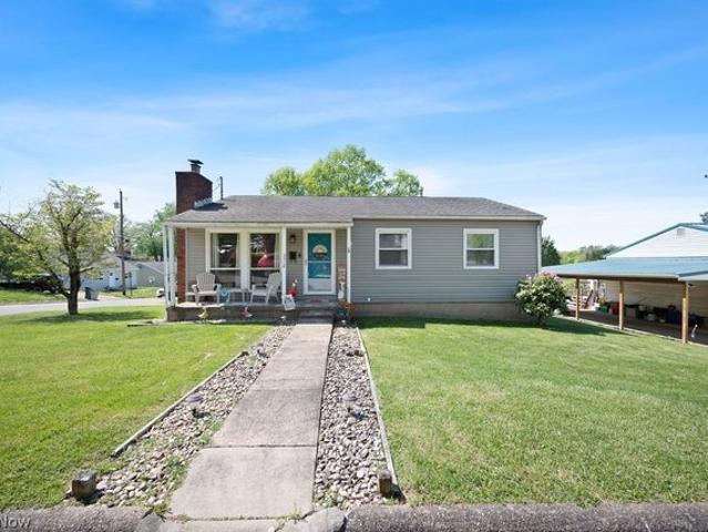 House for sale in Parkersburg, West Virginia