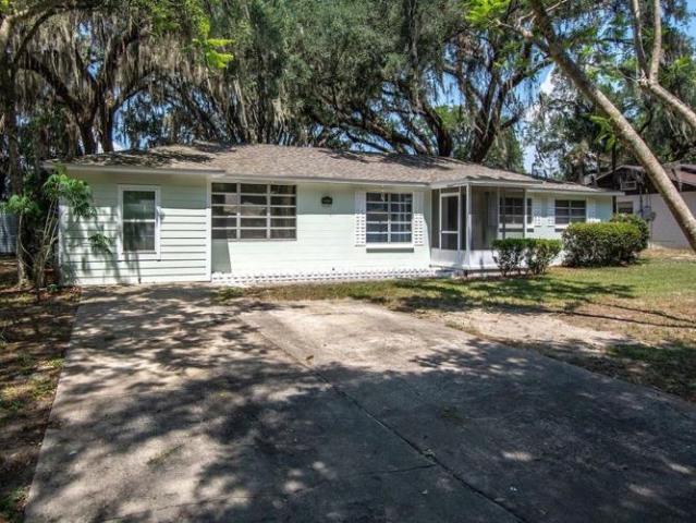 House for sale in Eustis, Florida