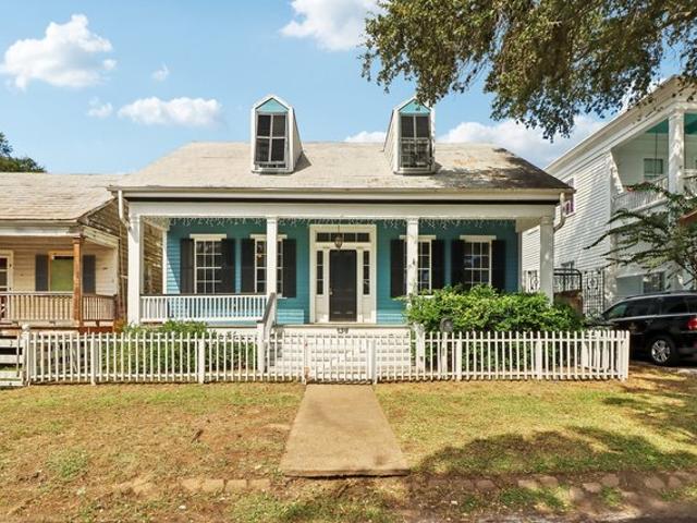 House for sale in Galveston, Galveston County
