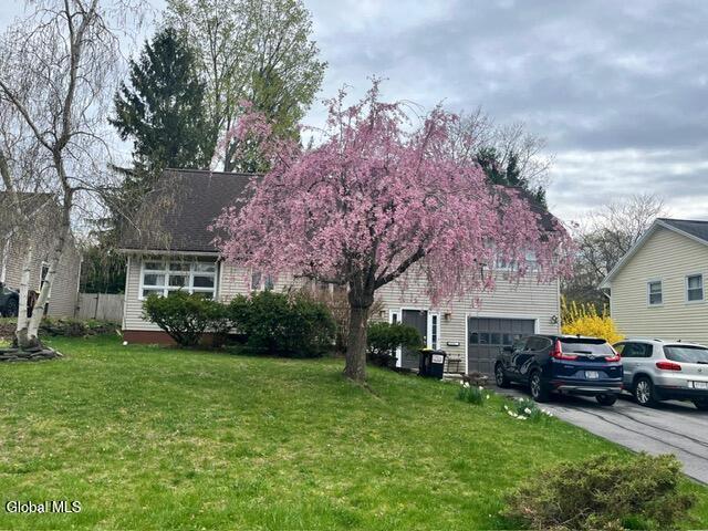 House for sale in Niskayuna, New York