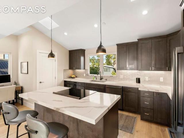 House for sale in Cardiff, California