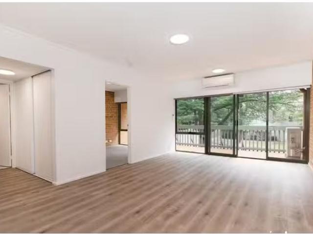 Apartment for rent in Kingston Foreshore, South Canberra