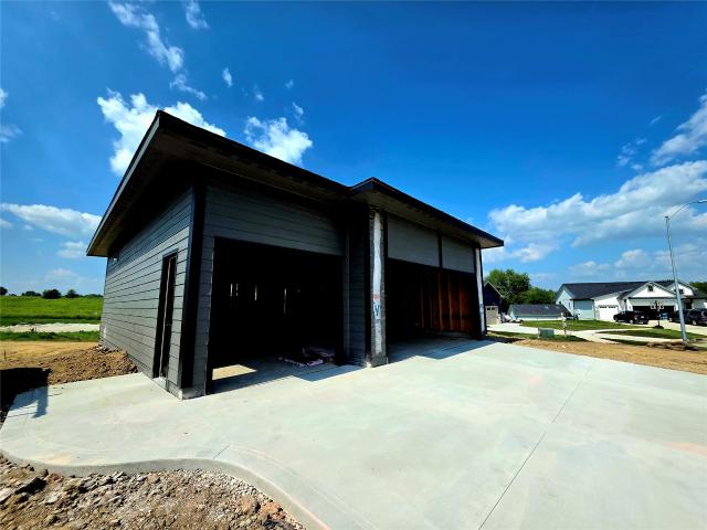 House for sale in Indianola, Warren County