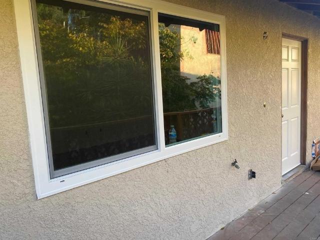 Duplex for rent in Lincoln Acres, California