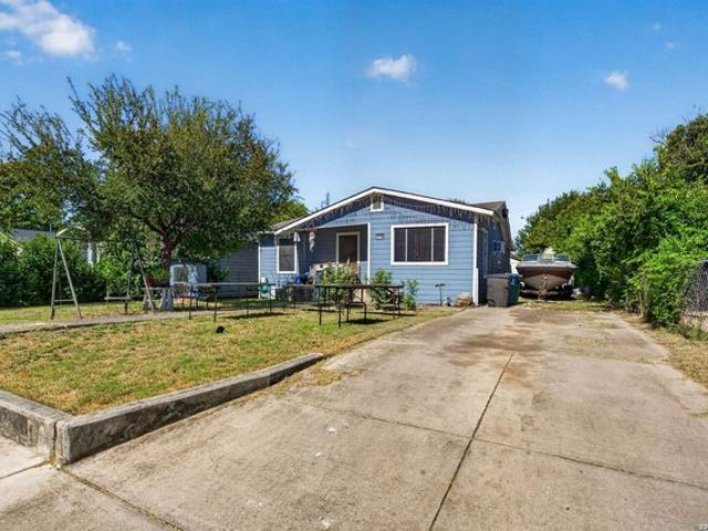 House for sale in Leesville, Texas