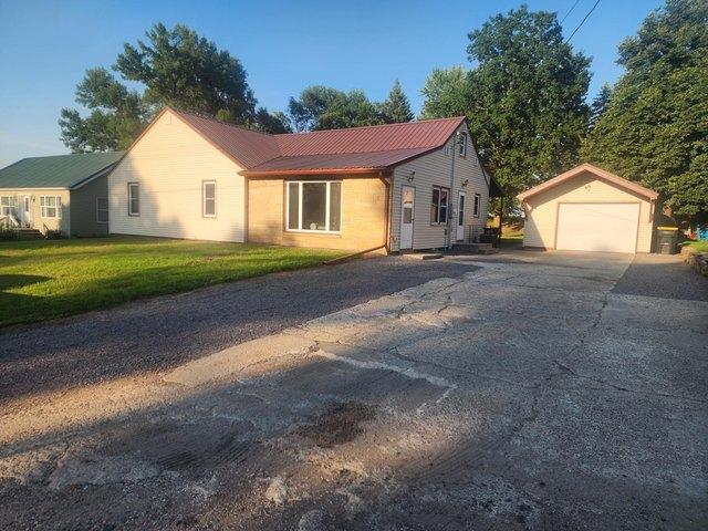 House for sale in Franklin, Minnesota