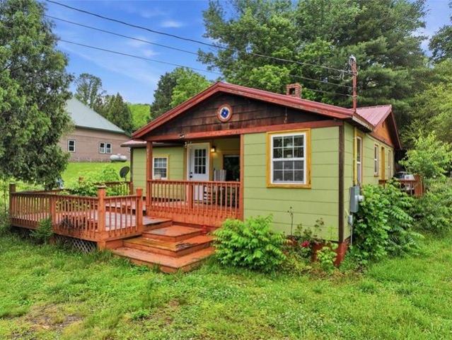 House for sale in Downtown, Blue Ridge