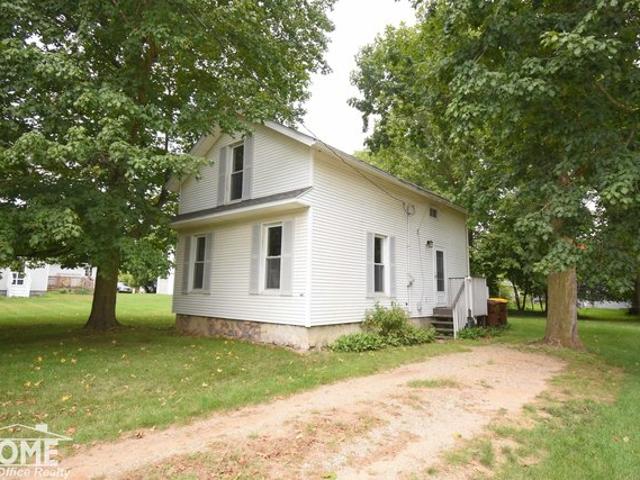 House for sale in Maple Rapids, Michigan