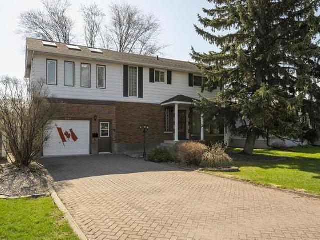 House for sale in Thunder Bay, Ontario