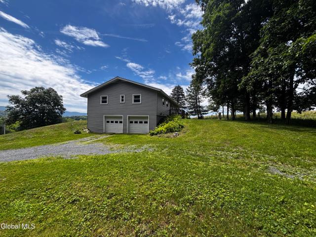 House for sale in Hoosick, New York