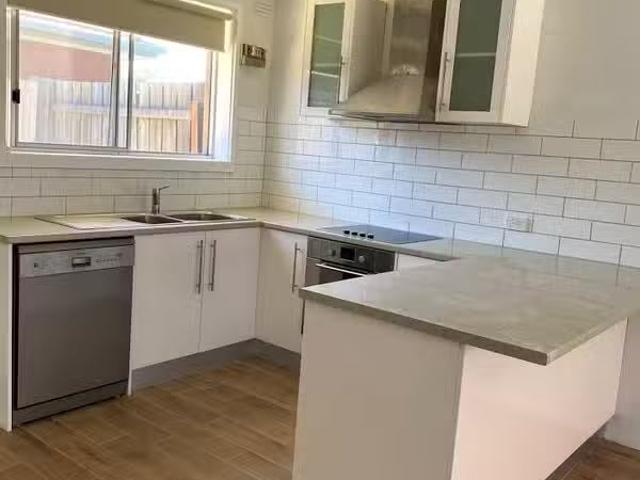 House for rent in Spotswood, Victoria