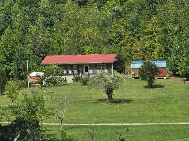 House for sale in Williamsburg, Whitley County