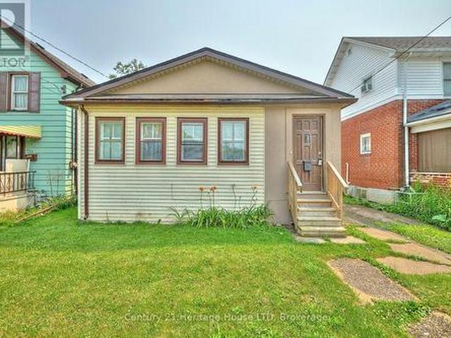 House for sale in Niagara, Ontario